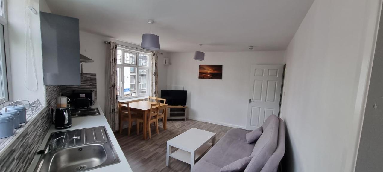 Апартаменты Vh Premier Flat 3 Джиллингем Экстерьер фото