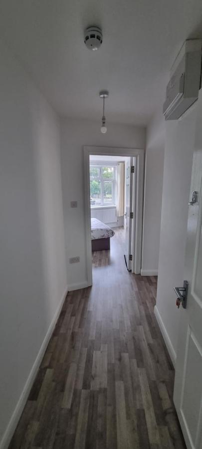 Апартаменты Vh Premier Flat 3 Джиллингем Экстерьер фото