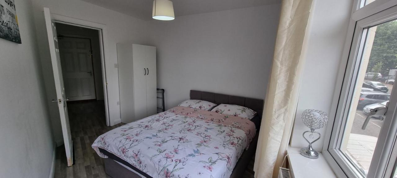 Апартаменты Vh Premier Flat 3 Джиллингем Экстерьер фото